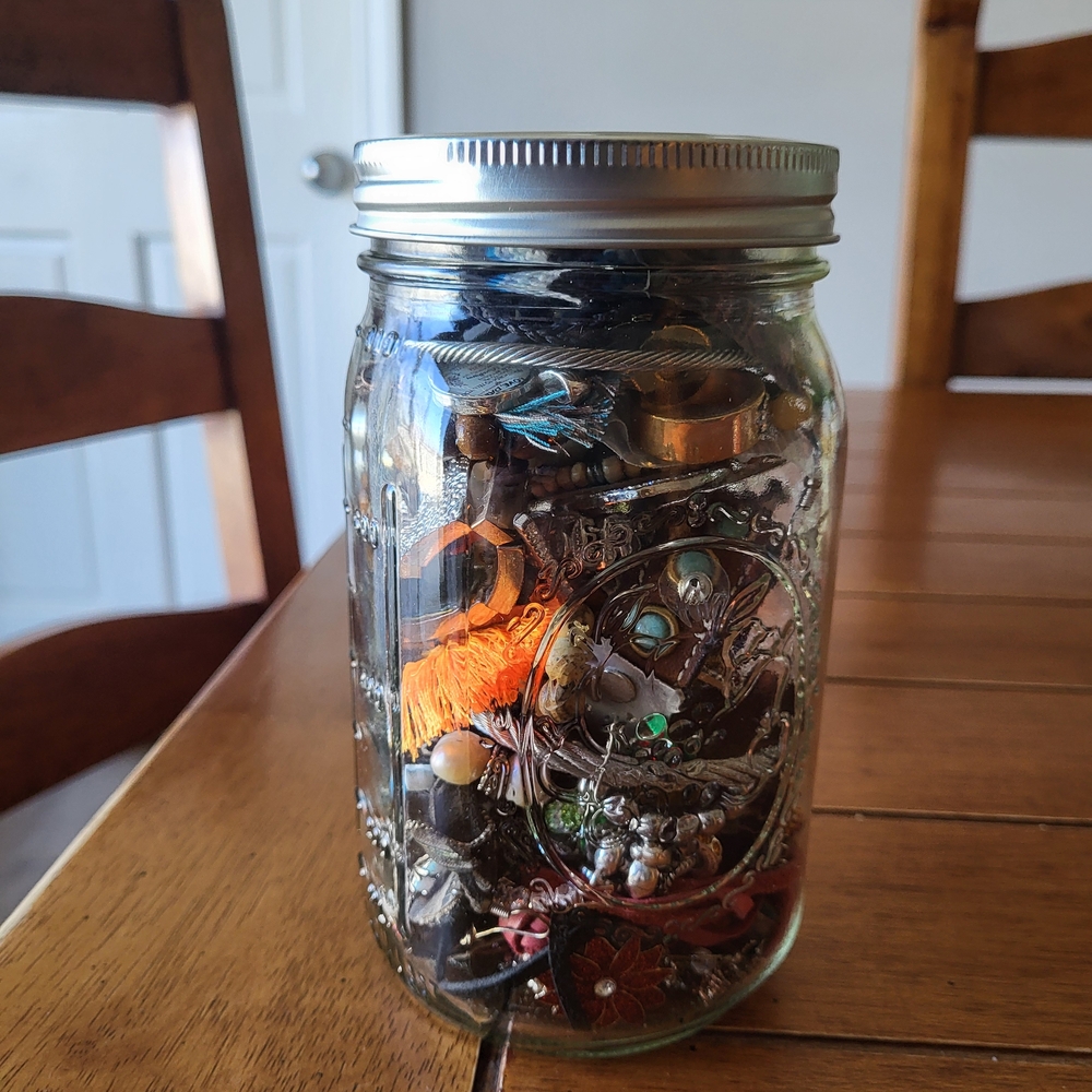 Jewlery Jars And One Bag! - Picture 4 of 7